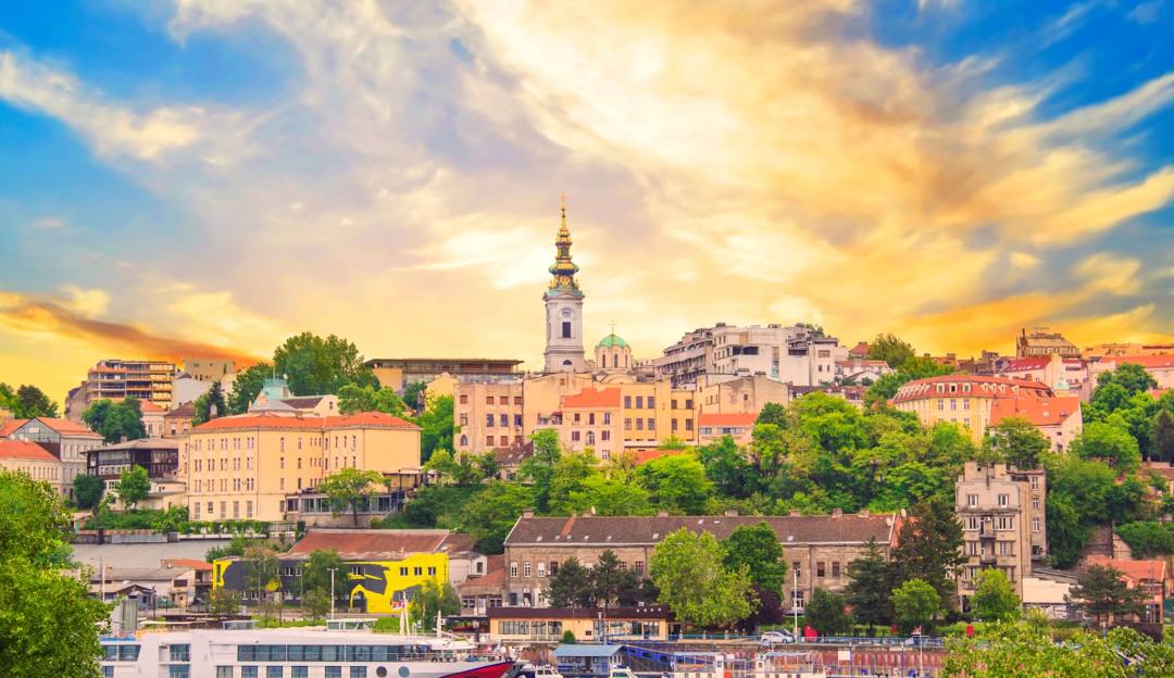 Помоћ на српском